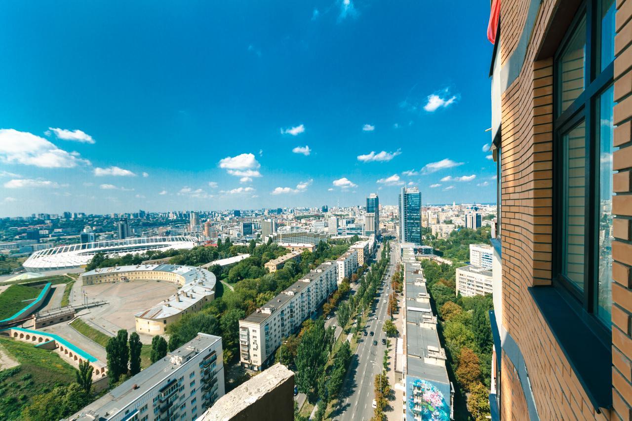 New Building Near Arena City Lesi Ukrainky 7A Kiev Luaran gambar