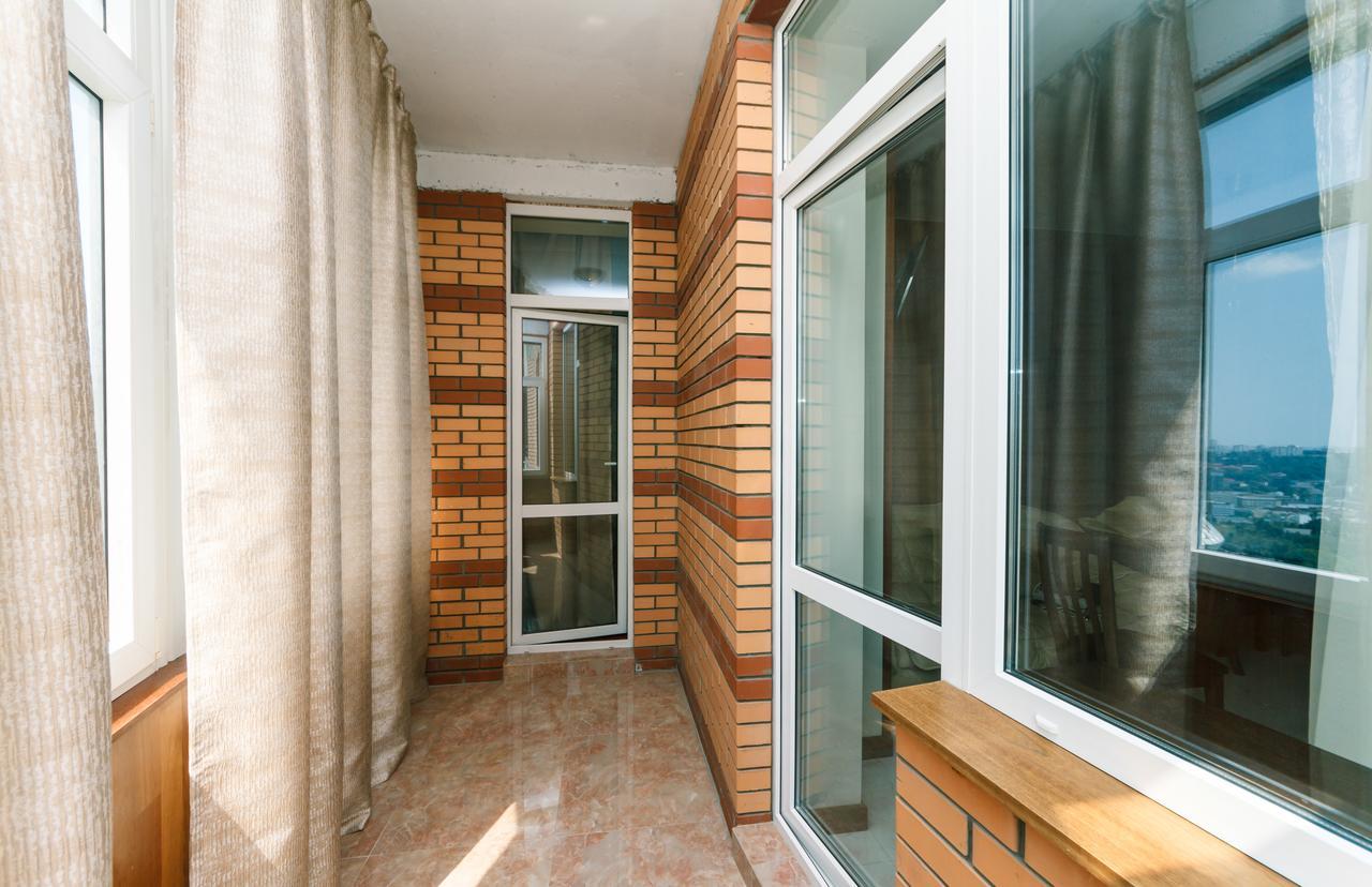 New Building Near Arena City Lesi Ukrainky 7A Kiev Luaran gambar